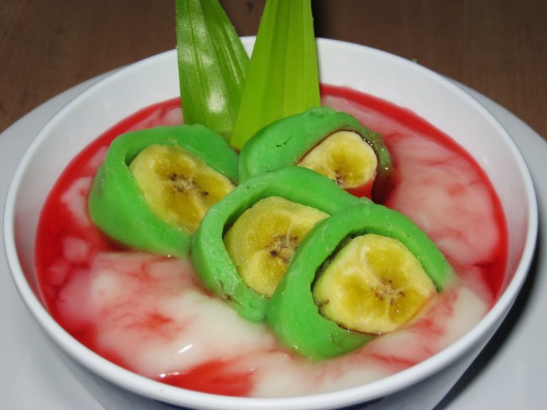 Peluang Usaha Es Pisang Ijo dan Analisa Usahanya - Agrowindo